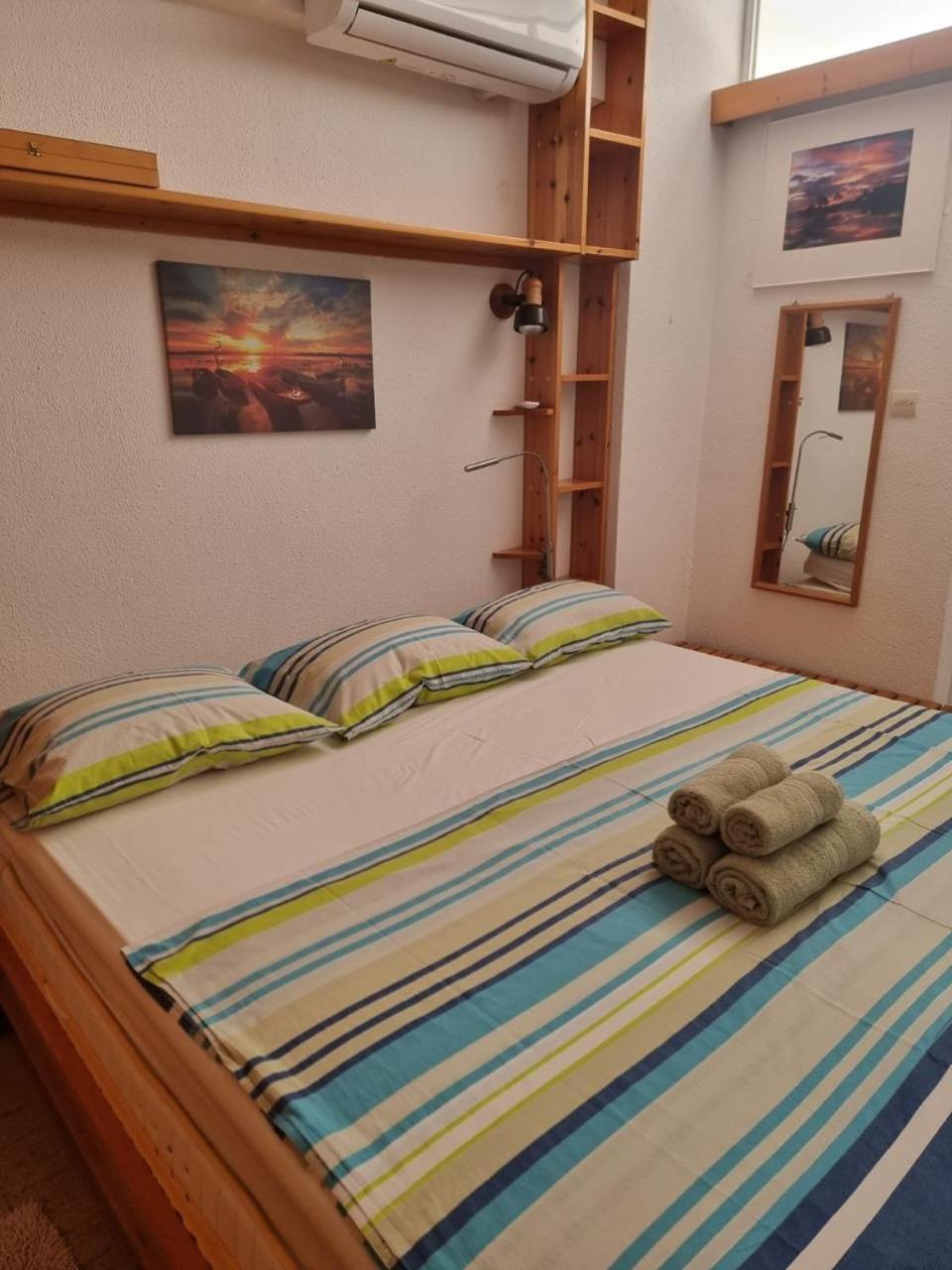 Atlas Apartment With Private Beach And Seaview Blue Λουτράκι Εξωτερικό φωτογραφία