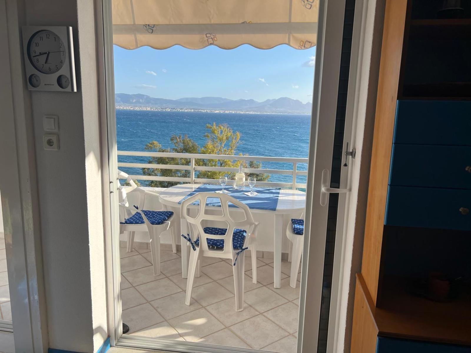 Atlas Apartment With Private Beach And Seaview Blue Λουτράκι Εξωτερικό φωτογραφία